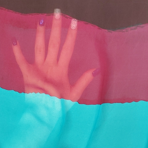 Jewel tone batwig top - Picture 5 of 5